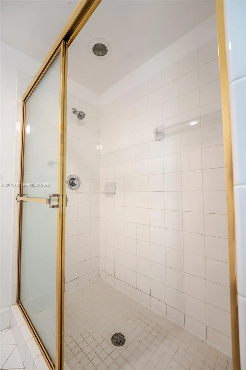 10750 NW 66th St #102 Doral, FL 33178