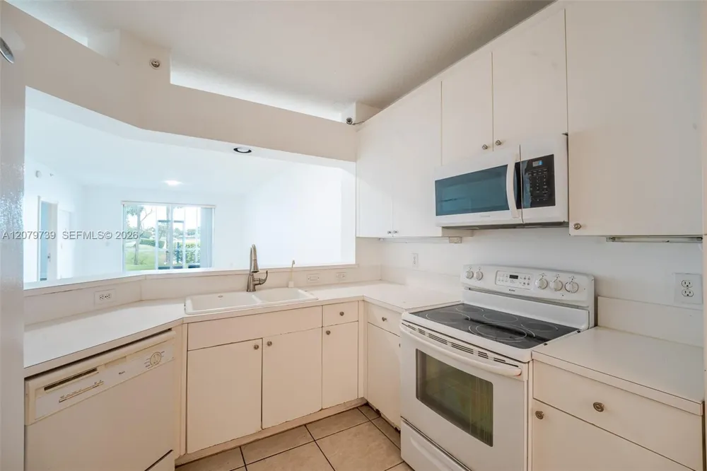 10750 NW 66th St #102 Doral, FL 33178