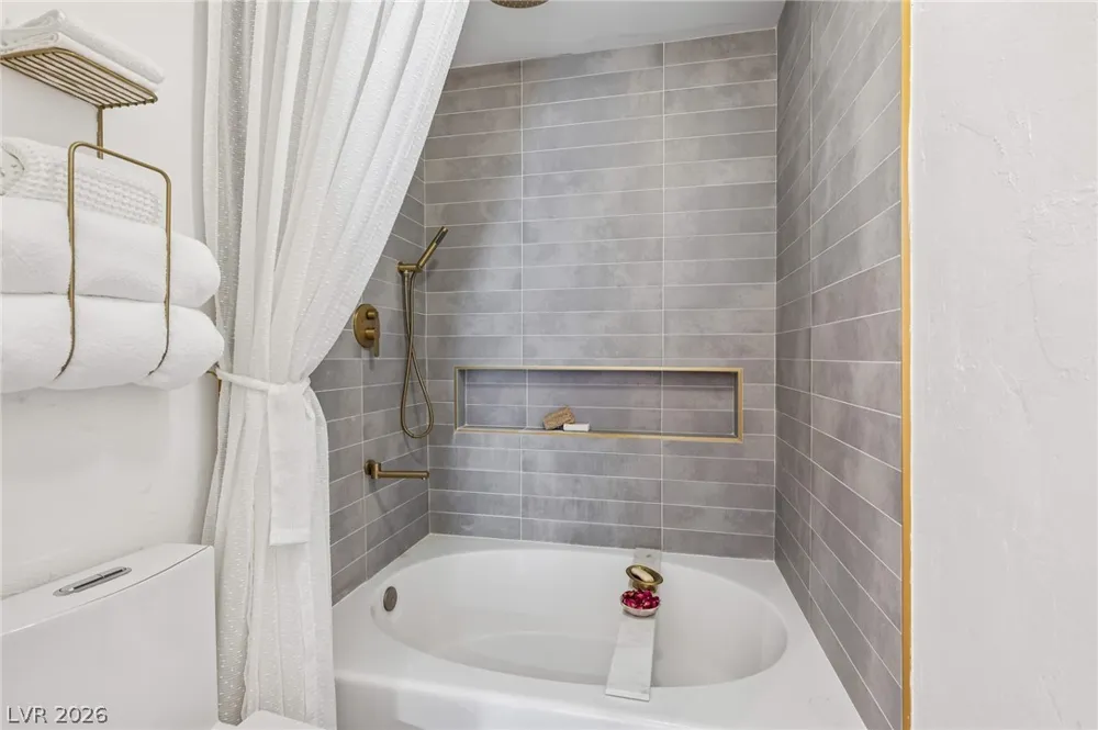 8969 Clairton Court Las Vegas, NV 89117