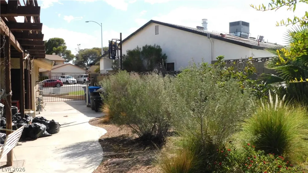 6600 Pickford Lane Las Vegas, NV 89107