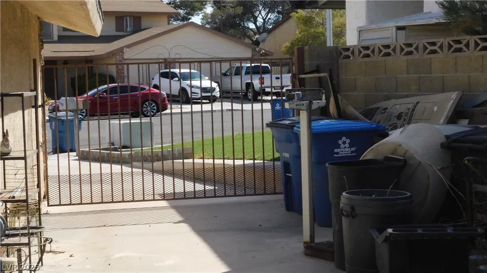 6600 Pickford Lane Las Vegas, NV 89107