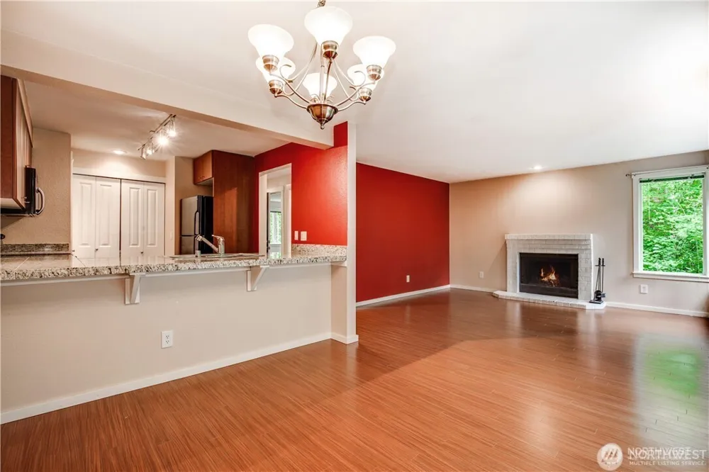 11313 NE 128th Street #101 Kirkland, WA 98034