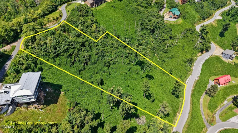 616 Kings Way Gatlinburg, TN 37738