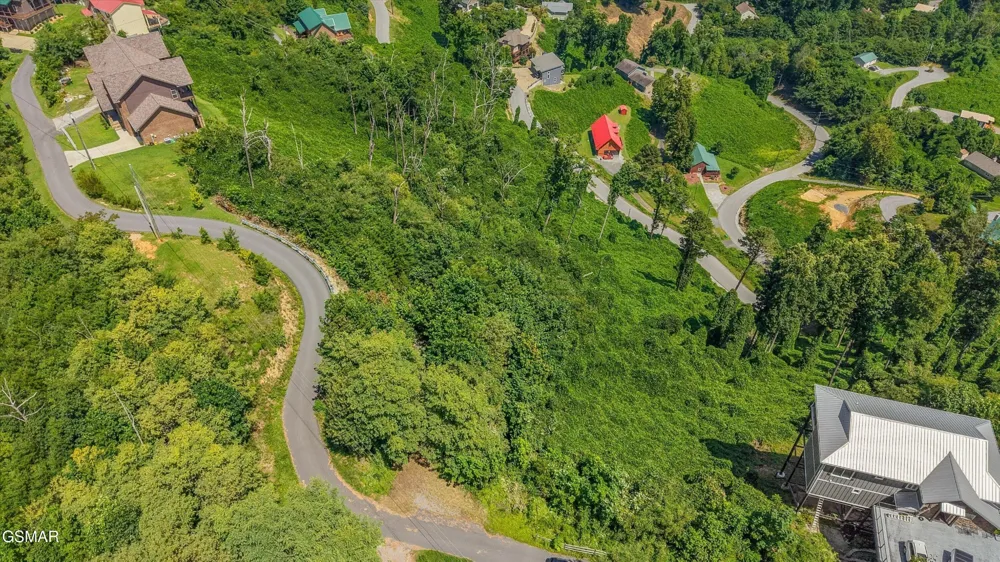 616 Kings Way Gatlinburg, TN 37738