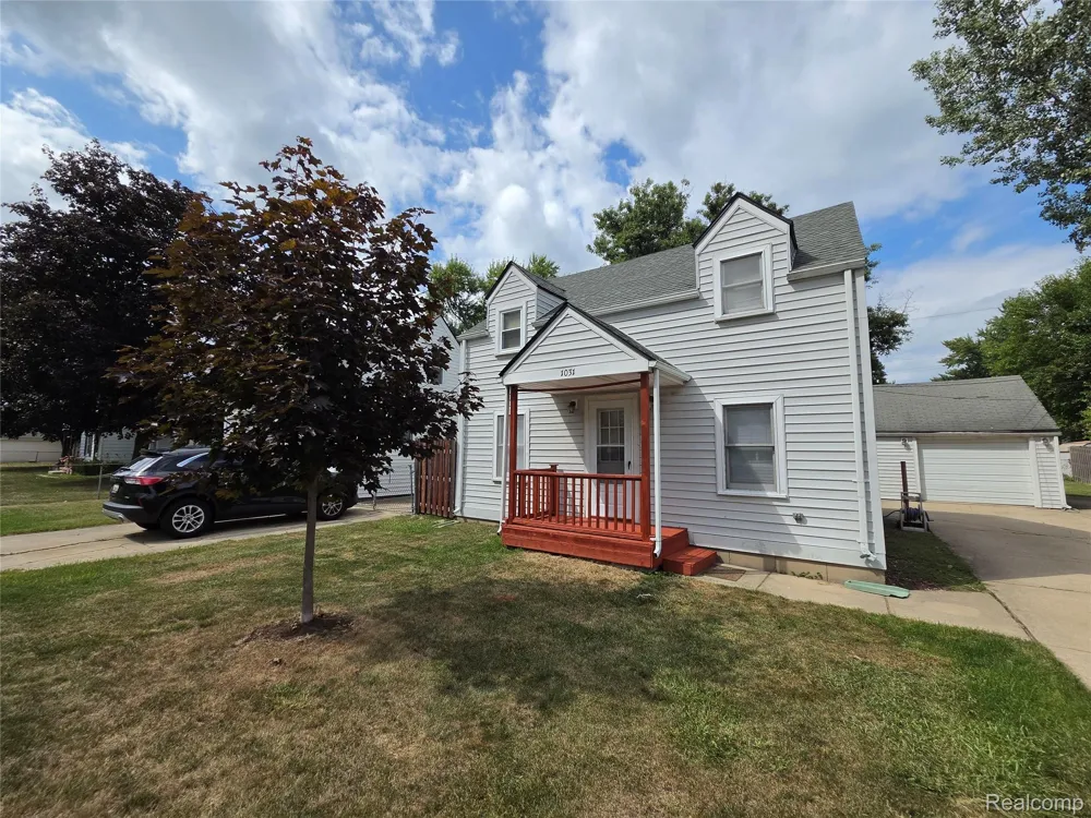 1031 Arthur Drive Troy City, MI 48083