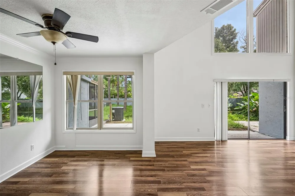 4009 BAINWOOD COURT Tampa, FL 33614