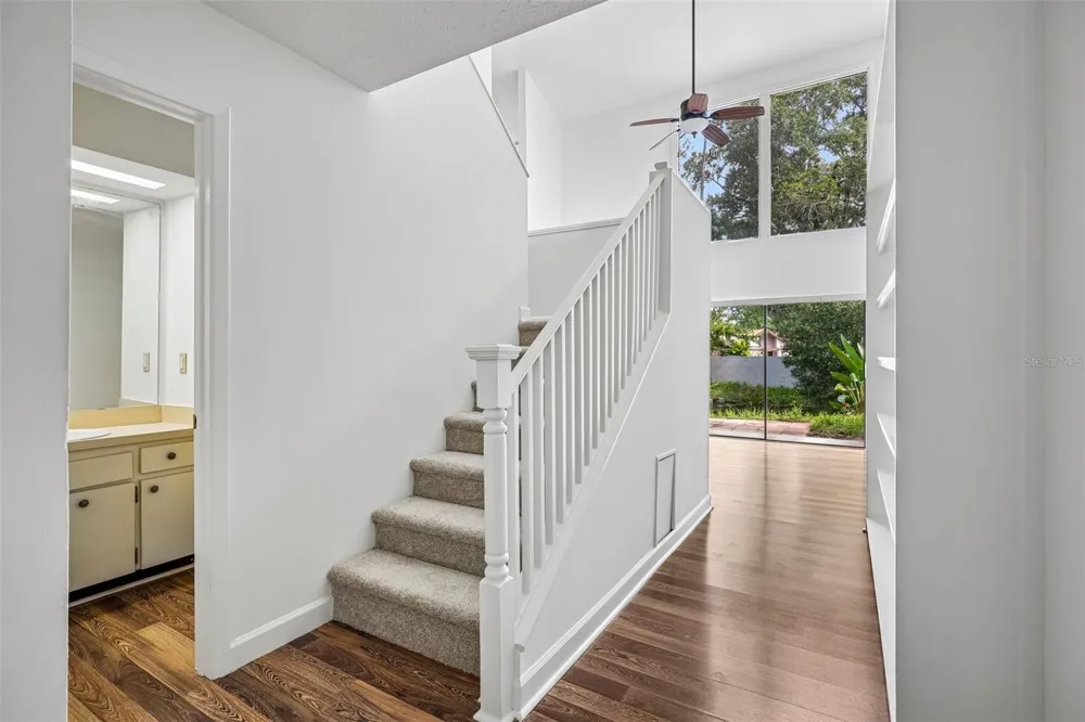 4009 BAINWOOD COURT Tampa, FL 33614