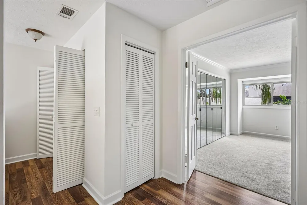 4009 BAINWOOD COURT Tampa, FL 33614