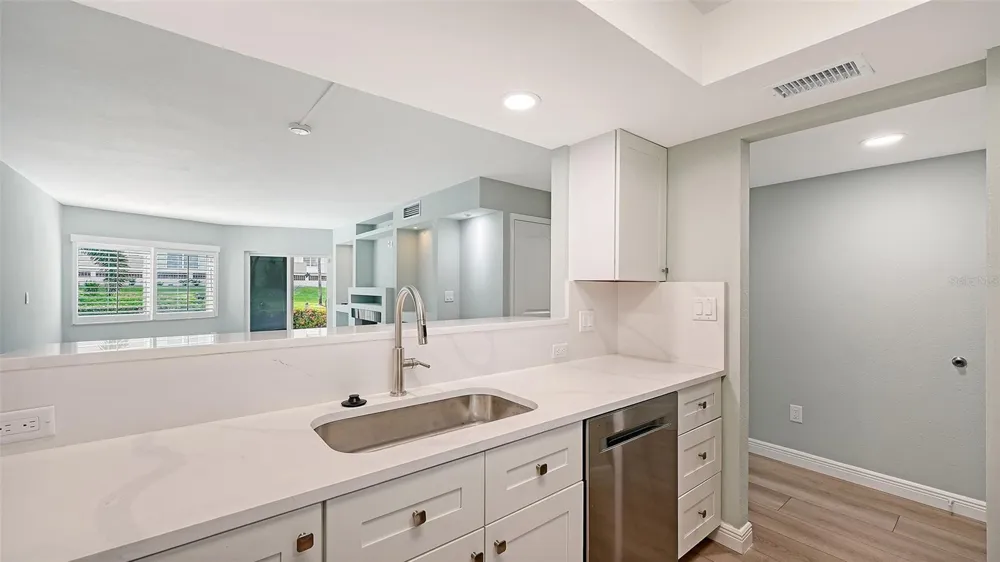 1300 PORTOFINO DRIVE #103 Sarasota, FL 34242