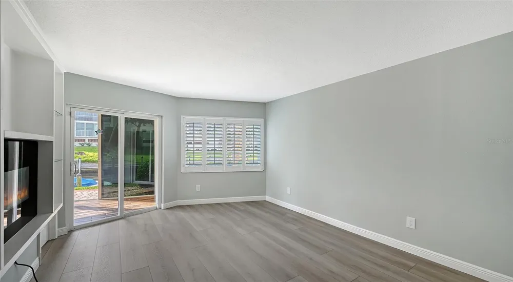 1300 PORTOFINO DRIVE #103 Sarasota, FL 34242