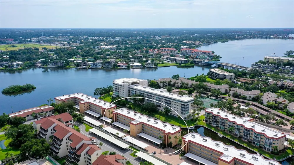 1300 PORTOFINO DRIVE #103 Sarasota, FL 34242