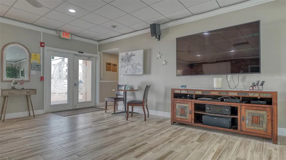1300 PORTOFINO DRIVE #103 Sarasota, FL 34242
