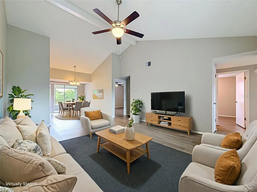 7606 WOODLAND OAKS COURT Tampa, FL 33615