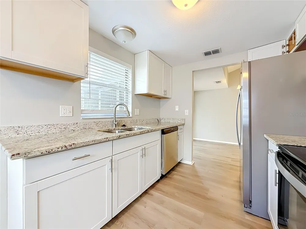 7606 WOODLAND OAKS COURT Tampa, FL 33615