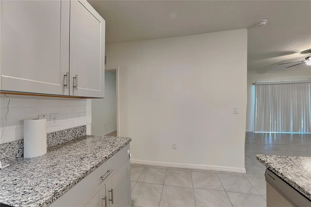 230 MEGHAN CIRCLE Deland, FL 32724