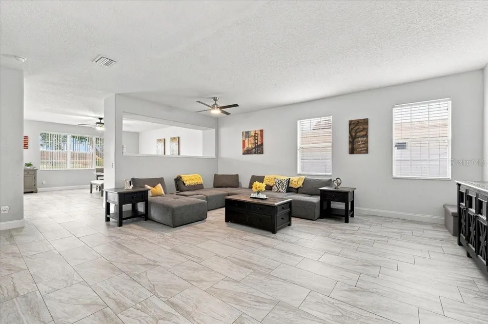 10908 SUBTLE TRAIL DRIVE Riverview, FL 33579