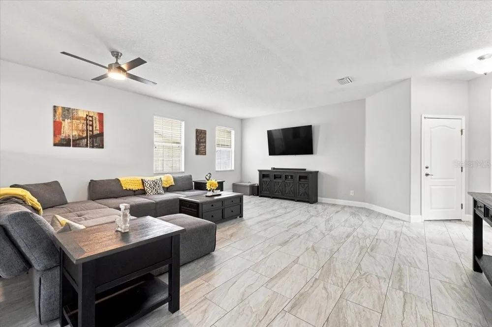 10908 SUBTLE TRAIL DRIVE Riverview, FL 33579