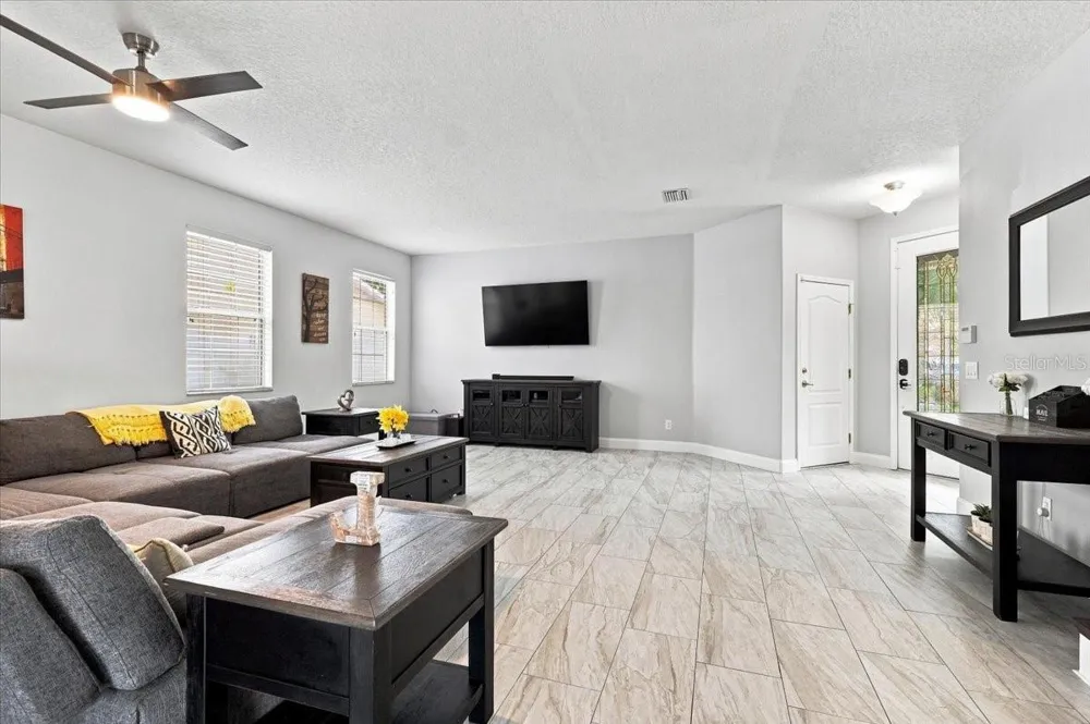 10908 SUBTLE TRAIL DRIVE Riverview, FL 33579