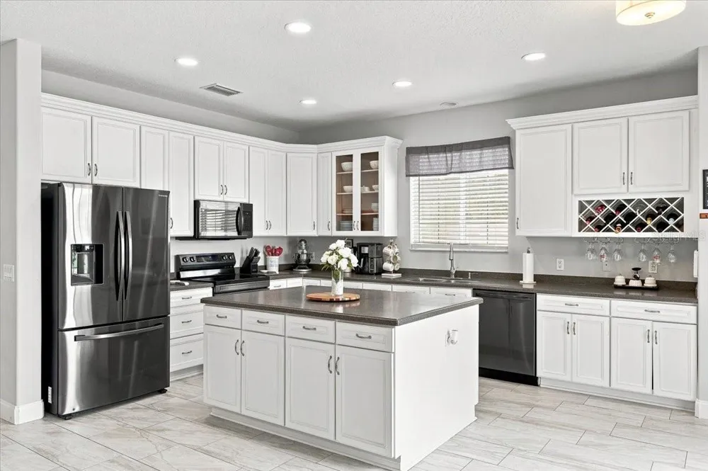 10908 SUBTLE TRAIL DRIVE Riverview, FL 33579