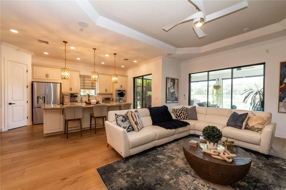 8137 GABANNA DRIVE Sarasota, FL 34231