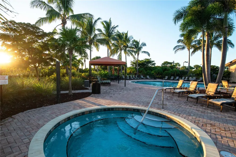 8137 GABANNA DRIVE Sarasota, FL 34231