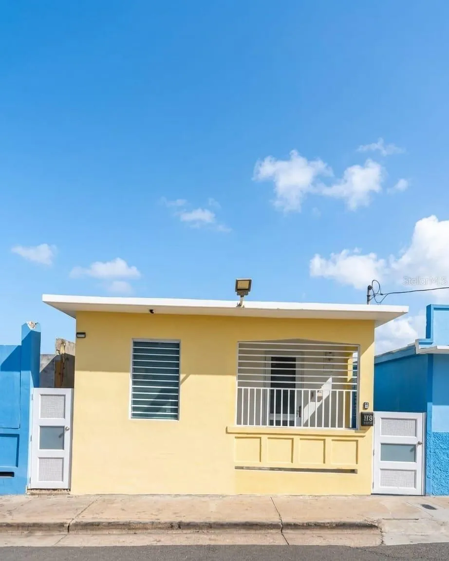 CALLE CARIDAD BO. PUEBLO #73 Isabela, PR 00662
