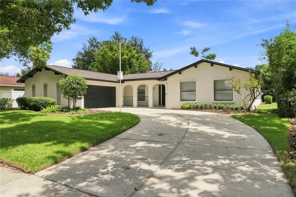724 MONMOUTH WAY Winter Park, FL 32792