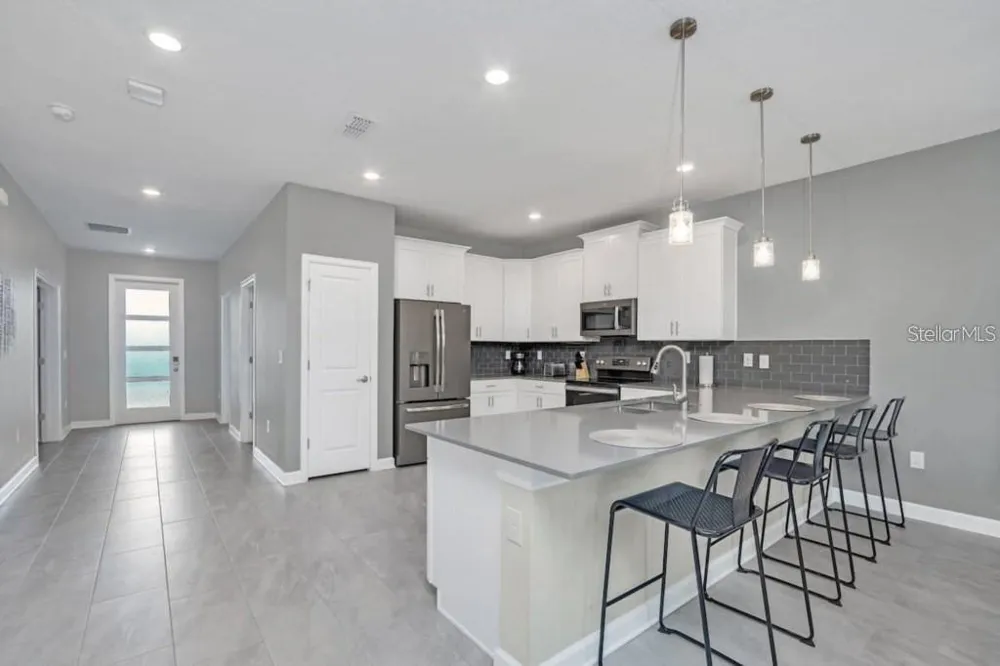 2846 BOOKMARK DRIVE Kissimmee, FL 34746