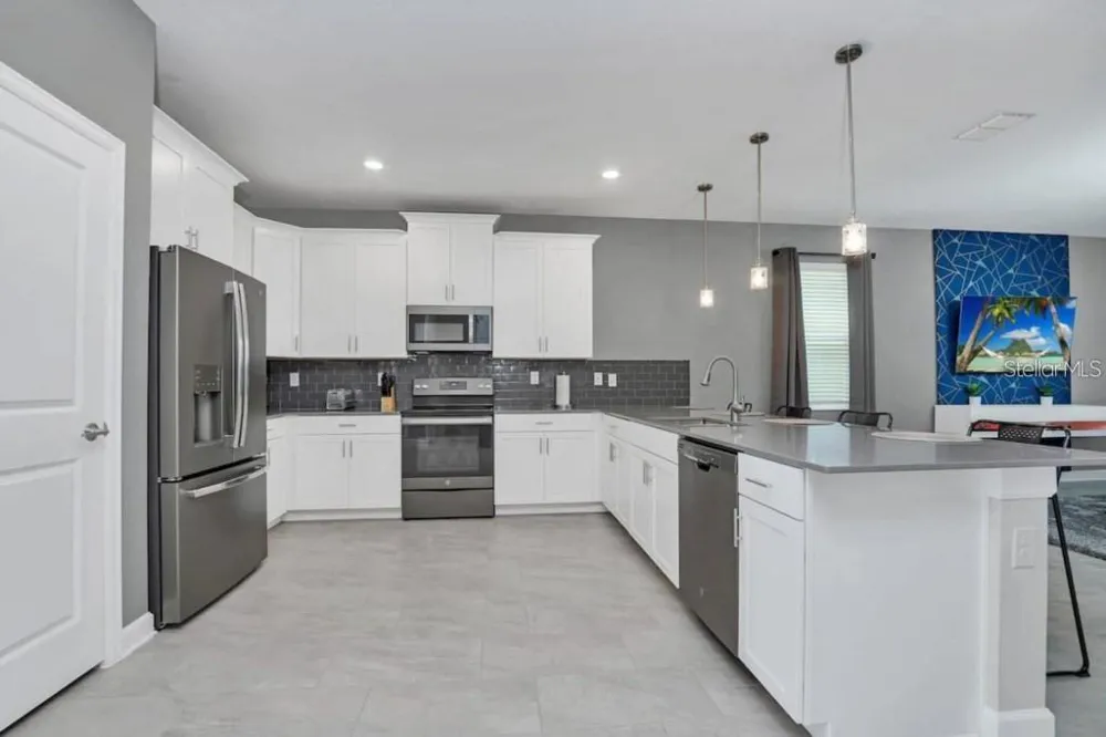 2846 BOOKMARK DRIVE Kissimmee, FL 34746
