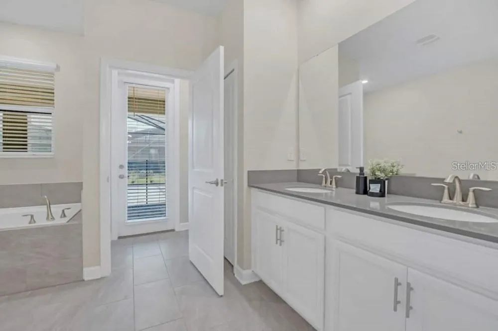 2846 BOOKMARK DRIVE Kissimmee, FL 34746