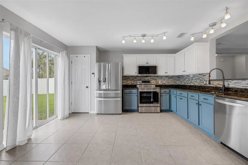 11136 GOLDEN SILENCE DRIVE Riverview, FL 33579