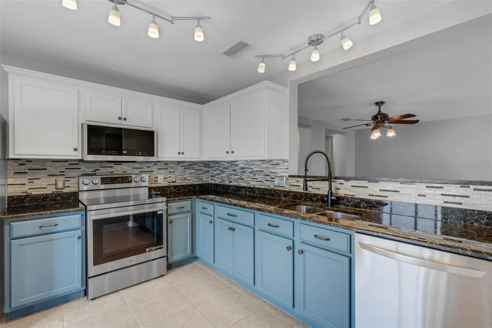 11136 GOLDEN SILENCE DRIVE Riverview, FL 33579