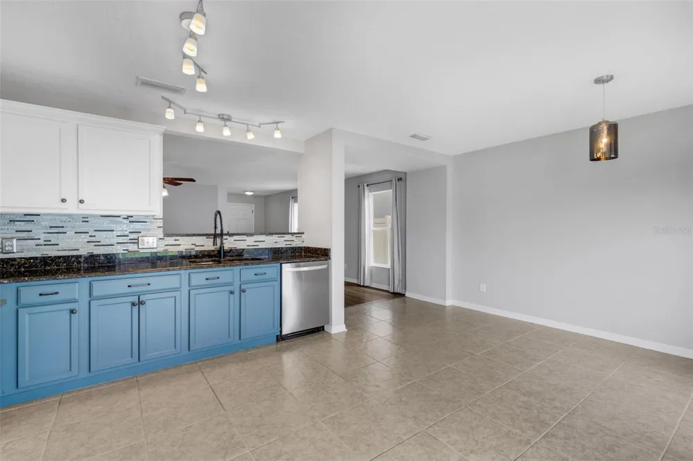11136 GOLDEN SILENCE DRIVE Riverview, FL 33579