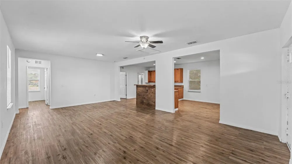 2409 W PARKER STREET Lakeland, FL 33815