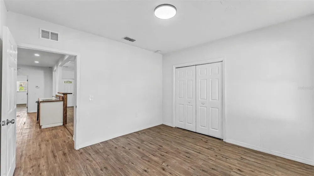 2409 W PARKER STREET Lakeland, FL 33815