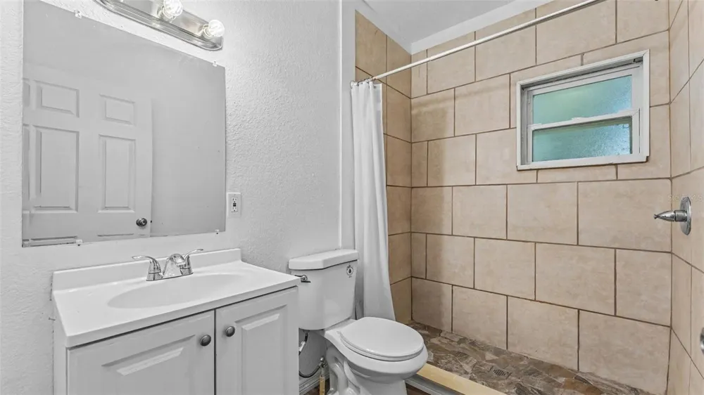 2409 W PARKER STREET Lakeland, FL 33815
