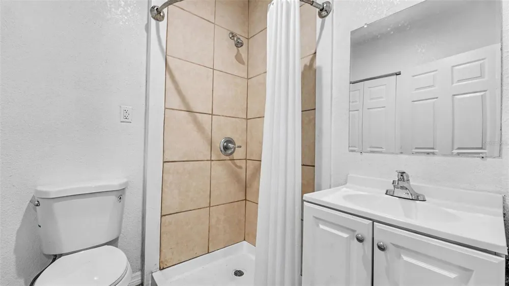 2409 W PARKER STREET Lakeland, FL 33815