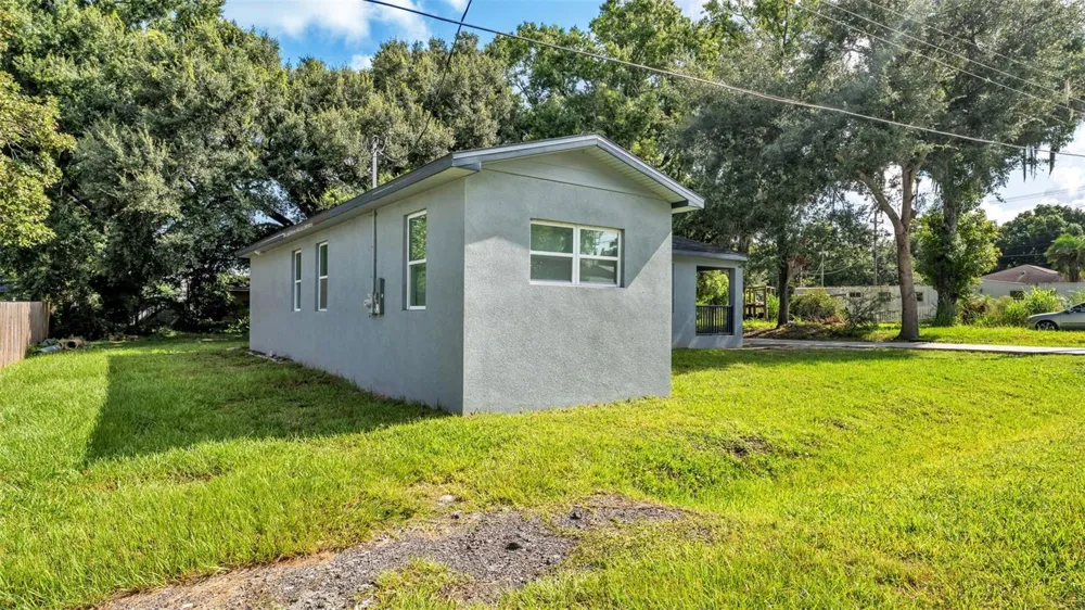 2409 W PARKER STREET Lakeland, FL 33815