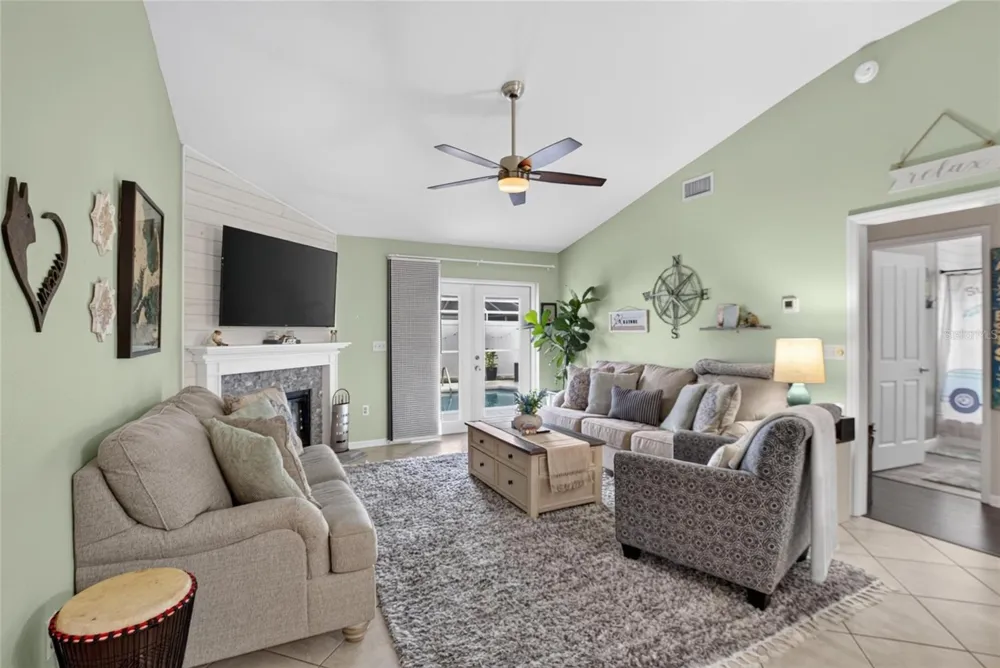 1501 KIRTLEY DRIVE Brandon, FL 33511