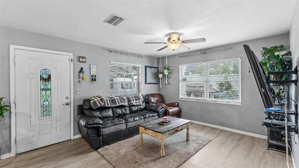 3529 DOREEN DRIVE Lakeland, FL 33810