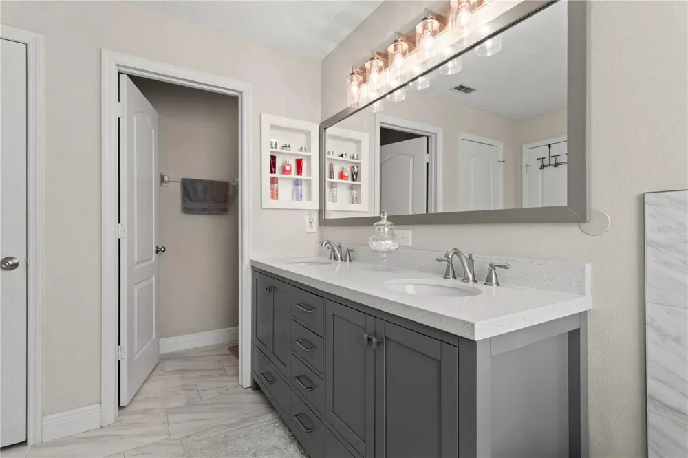 5824 FISH CROW PLACE Land O Lakes, FL 34638