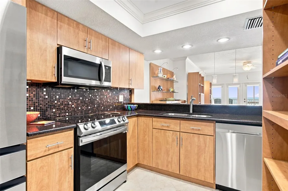 1586 GULF BOULEVARD #2103 Clearwater, FL 33767