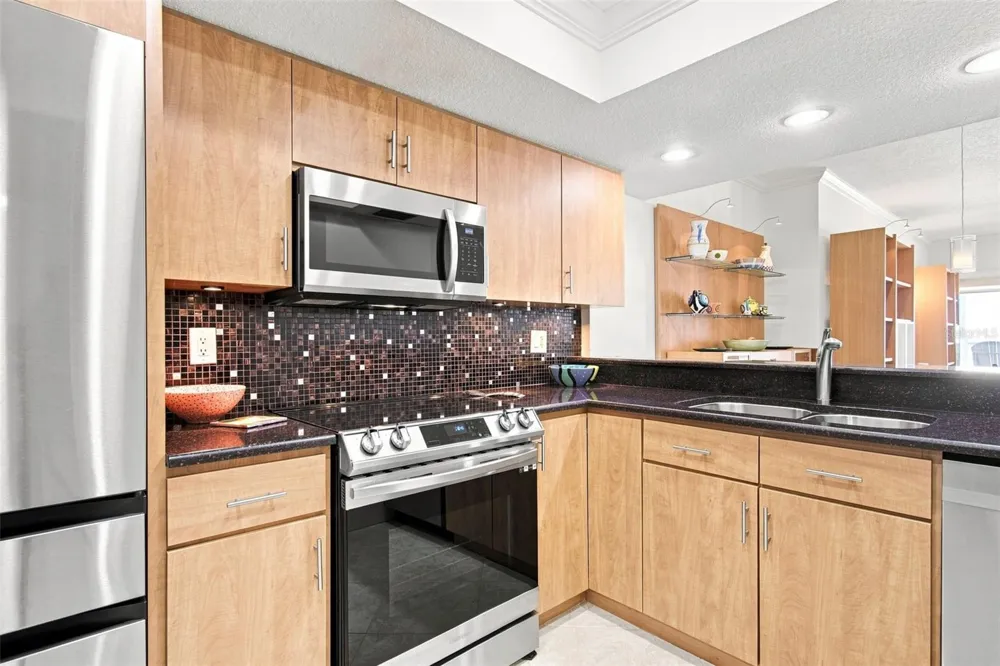 1586 GULF BOULEVARD #2103 Clearwater, FL 33767