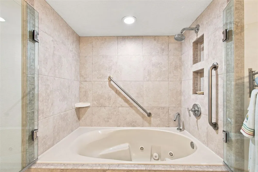 1586 GULF BOULEVARD #2103 Clearwater, FL 33767