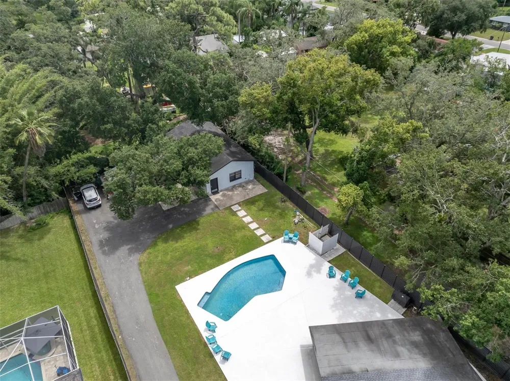 12409 BOULEVARD Tampa, FL 33612
