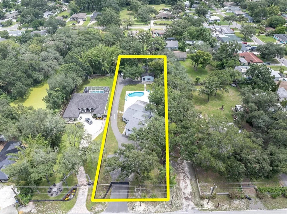12409 BOULEVARD Tampa, FL 33612
