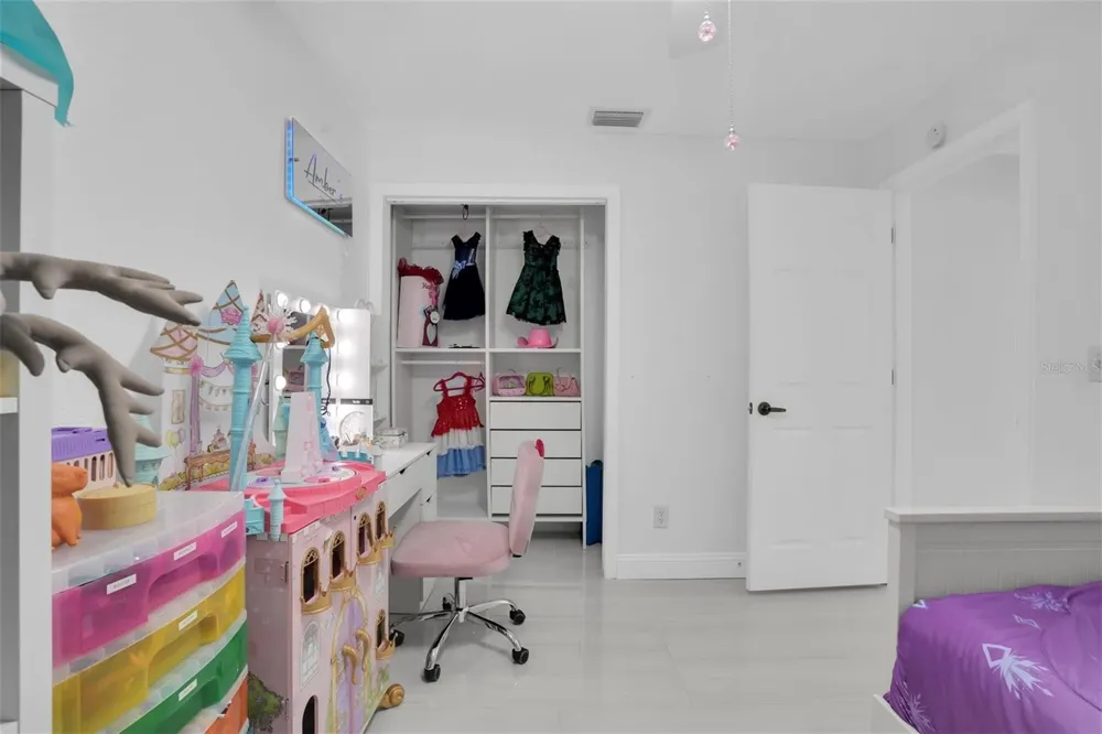 12409 BOULEVARD Tampa, FL 33612
