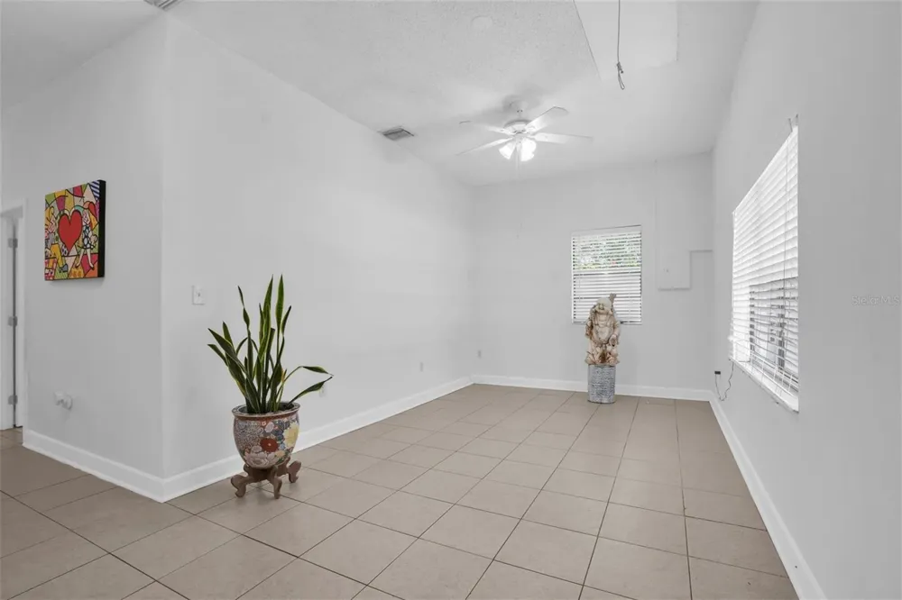 12409 BOULEVARD Tampa, FL 33612