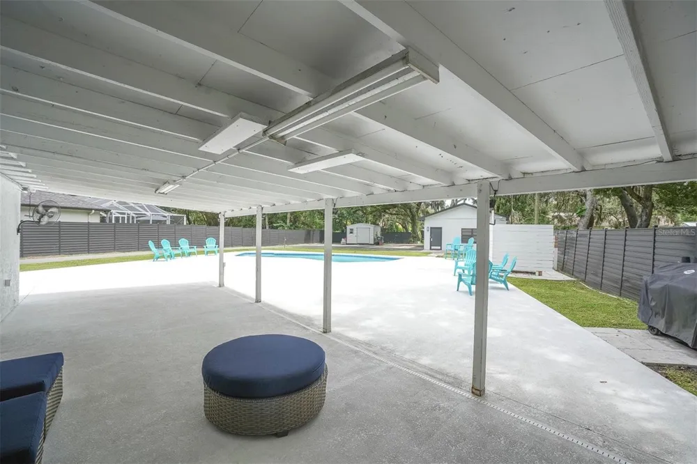 12409 BOULEVARD Tampa, FL 33612