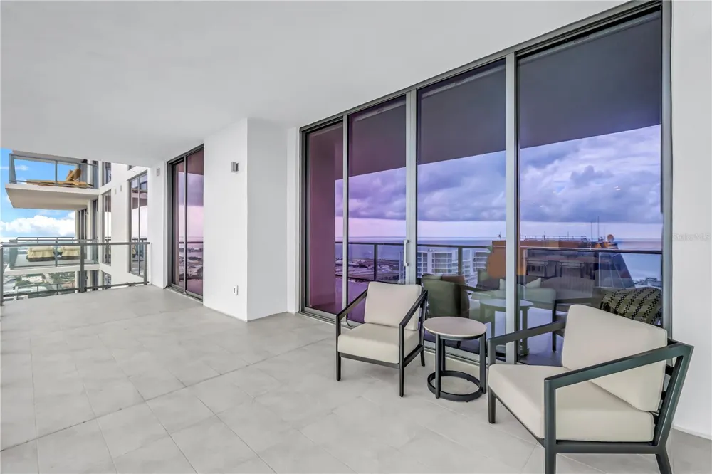 275 1ST AVENUE S #3704 St Petersburg, FL 33701